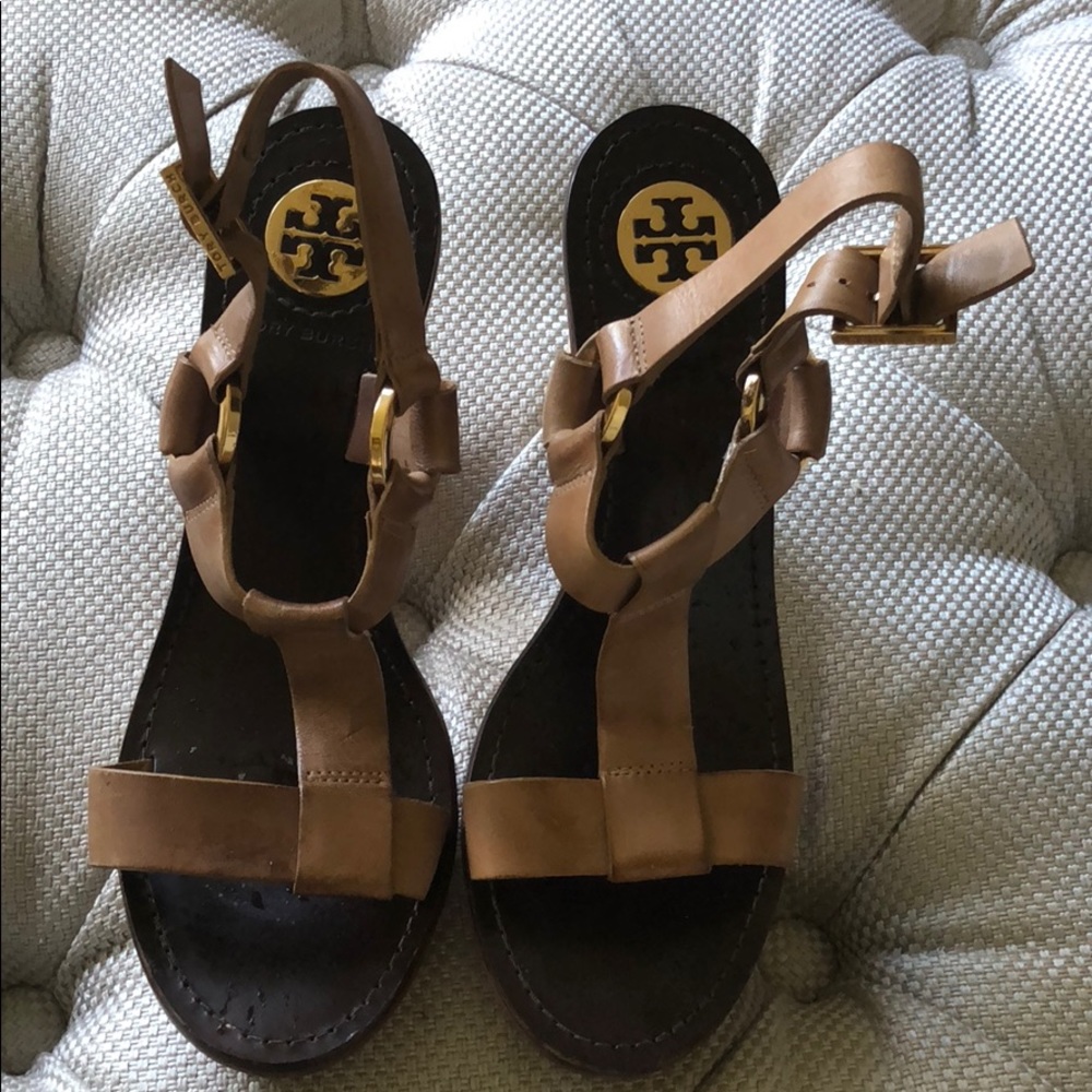 Tory Burch nude leather and wood platform heels.